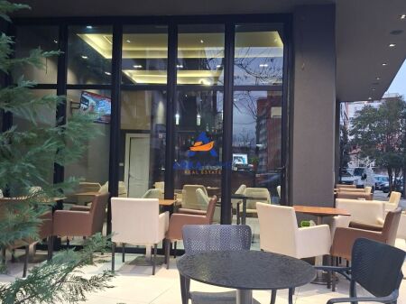 SHITET LOKAL 40M2 "NË YZBERISHT" 140000 EURO