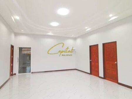 BUSINESS PREMISES FOR RENT 130 M2 FORMER BLOCK 90,000 LEKE