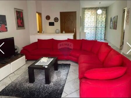 HOUSE FOR RENT QEMAL STAFA STREET