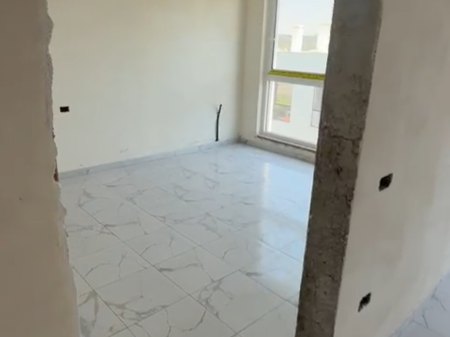 Apartament 1+1, Golem!