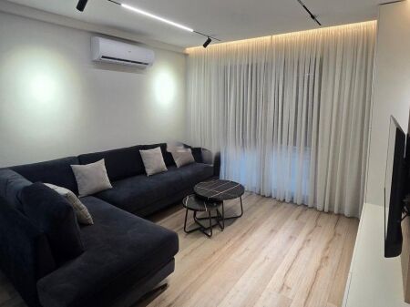 APARTAMENT 2+1+2 NE SHITJE PRANE UET