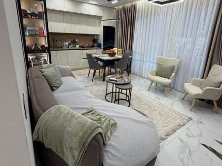 Qera, Apartament 2+1+2, Yzberisht