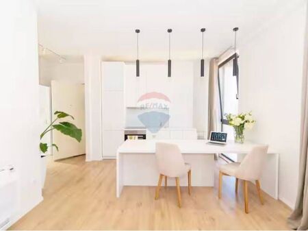 Apartament 1+1 me qira në Myslym Shyri