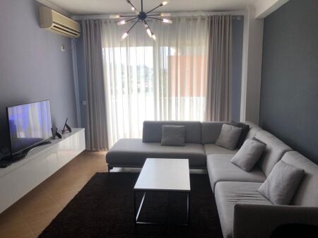 Apartament 2+1+2 per shitje , Astir