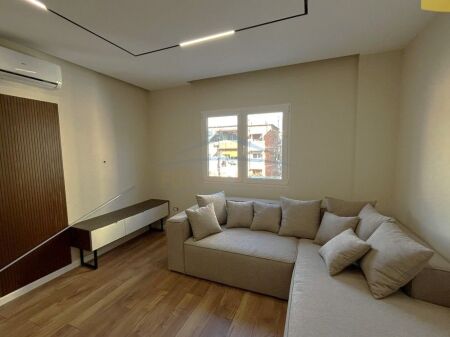 For sale, Apartment 1+1, Mine Peza, Tirana