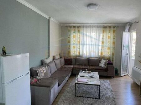 Shitet Apartament 1+1,Misto Mame,Tirane.