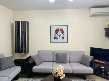 Qera | Apartament 1 + 1 | Bulevardi Bajram Curri | 450 €/muaj