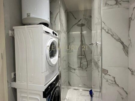 SHITET APARTAMENT 2+1+2 TEK ZOGU I ZI