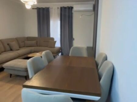 Apartament per qera 2+1 prane Eja Studjo ne Astir