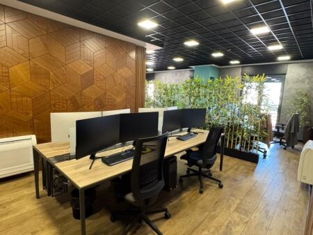 FURNISHED OFFICE FOR RENT IN BLLOK