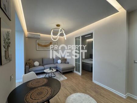 Shitet Apartament 1+1 Rruga Barrikadave Ish Stacioni i Trenit