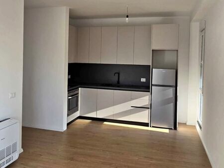 📌Zyrë me Qira 2+1+2 + Parkim – Don Bosko (Rruga Egnatia)