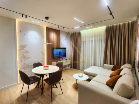 Shitet Apartament – Durrës Plazh