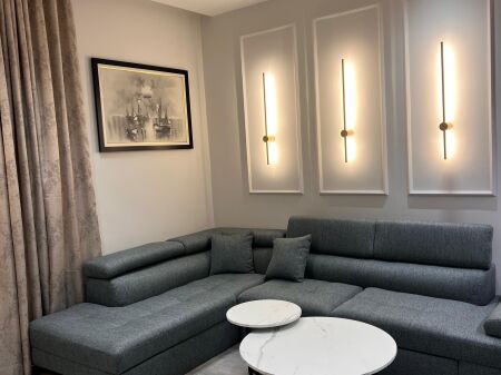 Jepet Me Qera Apartament 2+1+2 Tualete + 1 Post Parkimi + 1 Ballkon