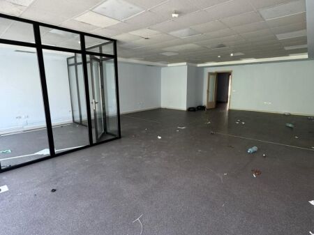 OFFICE FOR RENT BLLOK