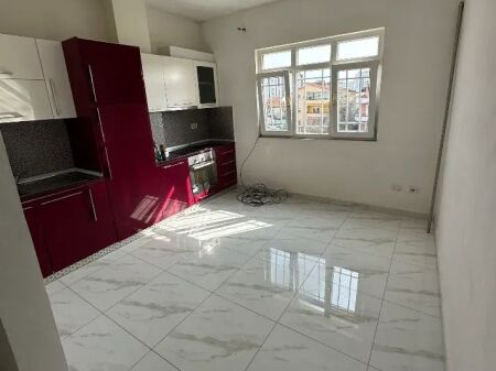 Rent | Villa 1 + 1 | 5 Maji | 350 €/month