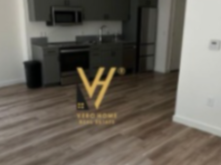 OFFICE 76 M2 FOR RENT IN YZBERISHT 40,000 LEKE