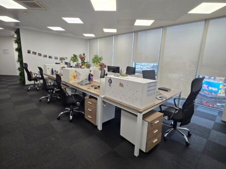 OFFICE FOR RENT RING CENTER