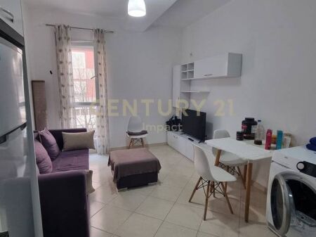 Appartamento 1+1 in affitto, dietro l'ex UET