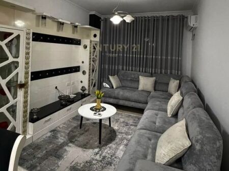 Appartamento in affitto 1+1 a Yzberisht