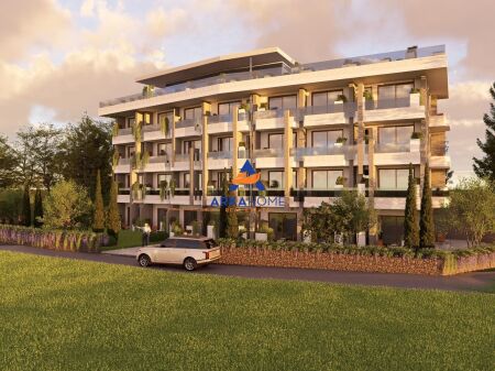 JEPET HOTEL ME QERA " POTAM,HIMARË " 250.000 EURO NË VIT OSE 21000 EURO NE MUAJ