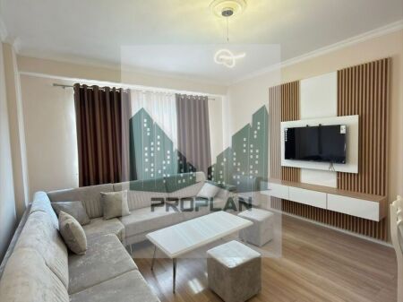 🏠JEPET ME QIRA | Apartament 1+1 + Post Parkimi – Rezidenca Urban Gate, Astir