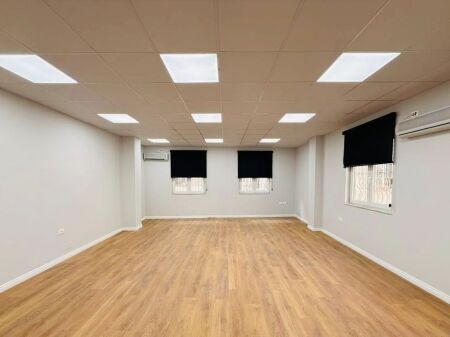 FOR RENT OFFICE SPACE IN THE CENTER OPPOSITE THE WHOLESALE STORE !