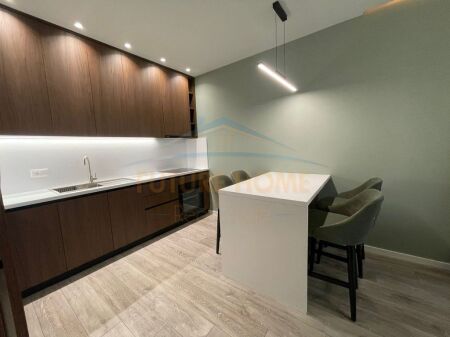 Qira, Apartament 1+1, Golden Tower, Tirane