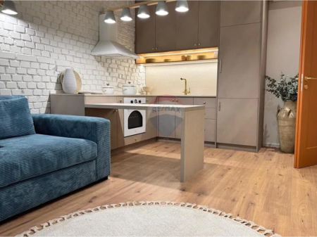 Apartament per qera 2+1 tek Myslym Shyri