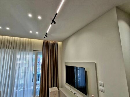 APARTAMENT 1+1 ME QIRA PRANE BULEVARDIT ZOGU I