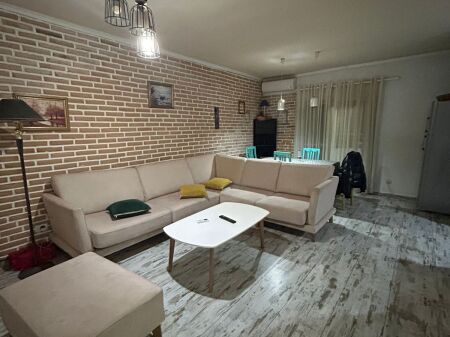 Apartment 2+1 for rent Commune of Paris!