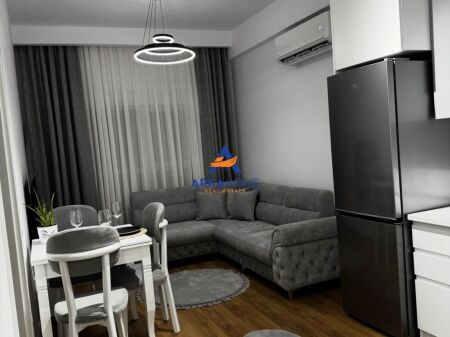 AFFITTASI APPARTAMENTO 1+1+BALCONE "REZIDENZA KADIU, ALI DEMI" 45000 LEKE