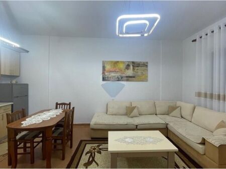 Apartament 1+1 me Qira tek Inxhinieria e Ndertimit