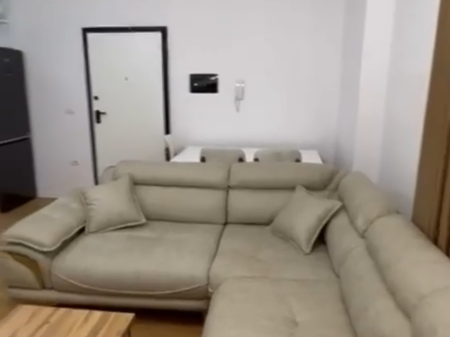 Apartament 1+1,Zogu i Zi!