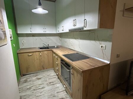 Apartament 2+1 me qera , Komuna e Parisit