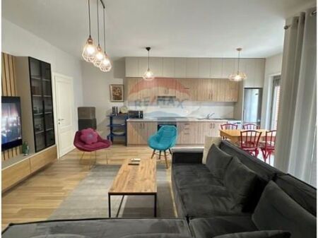 Aparatament me qera 2+1 te Delijorgji