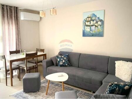 Appartamento 3+1 - In affitto - Via Fortuzi