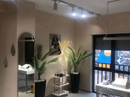 BUSINESS PREMISES 116 M2 FOR RENT AT SELVIA 750 EURO