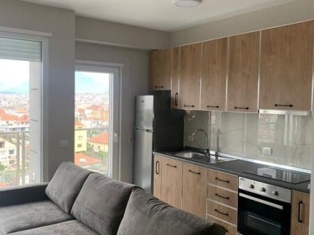 JEPET APARTAMENT 2+1ME QIRA TEK FIORI DI BOSCO