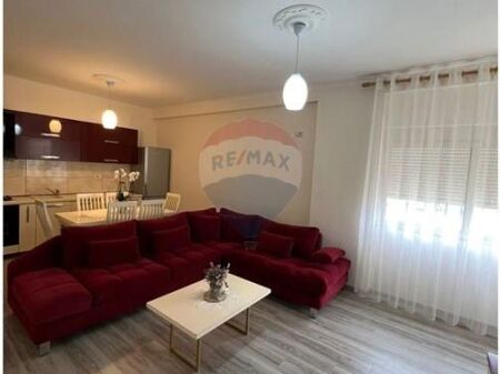 Apartament - Për Shitje - Kompleksi Fratari, Tiranë