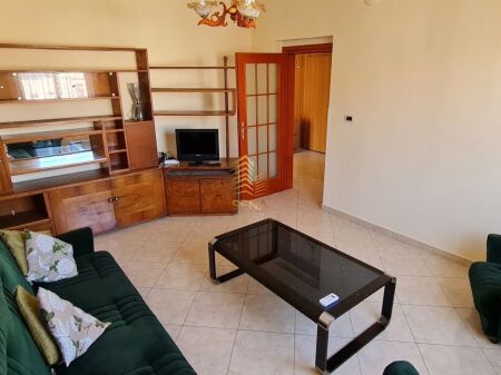 Qira, Apartament, 2+1 blk, Pazari i Ri, 50,000 Lek/Muaj