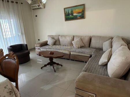 ISH PARKU, JAPIM ME QIRA APARTAMENT 2+1