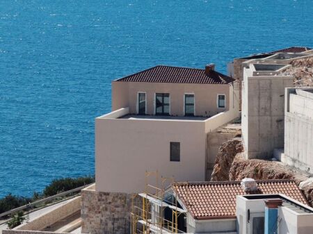 APARTMENT 2+1+2+VERANDA AND SWIMMING POOL IN "FOLIE VILLAGE"