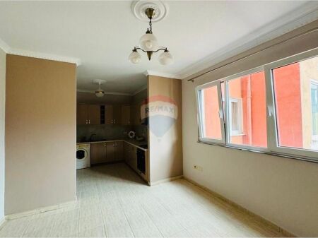 🏠📍Ambient Zyra me qera Komuna e Parisit