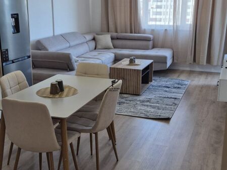 APARTAMENT ME QERA 2+1 UNIVERS CITY 60.000 LEKE FH-64453