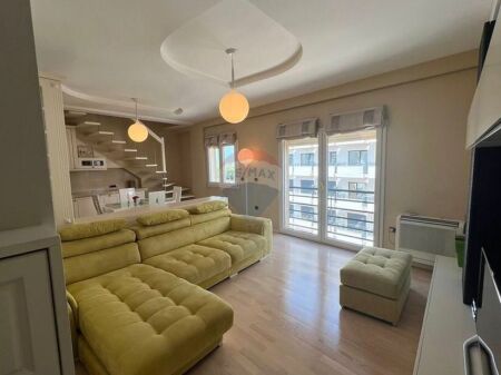 Duplex per shitje me pamje nga Liqeni i Thate ID: 530181095-240