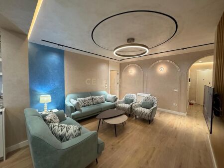 APPARTAMENTO 2+1+2T IN VENDITA A MALIN E ROBIT!