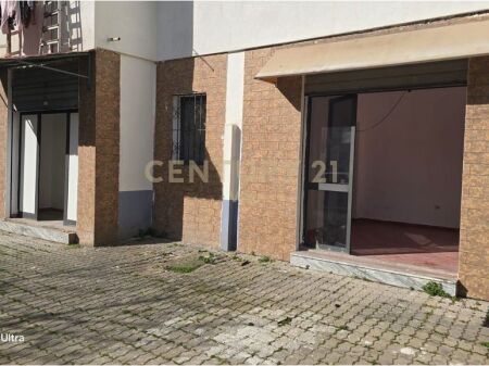 SHITEN 2 DYQANE BUZE RRUGE KRYESORE, DURRES!!