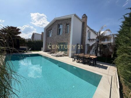 LUXURY VILLA FOR RENT WITH POOL NEAR TEG