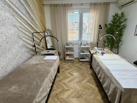 VENDESI ATTIVITÀ ESTETICA, COMUNE DI PARIGI